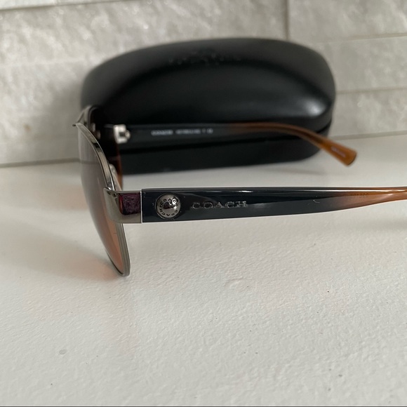 Coach “Pilot” Sunglasses - Picture 2 of 6